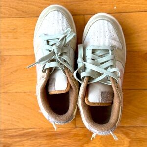 Nike Kids' Cream and Brown Sneakers